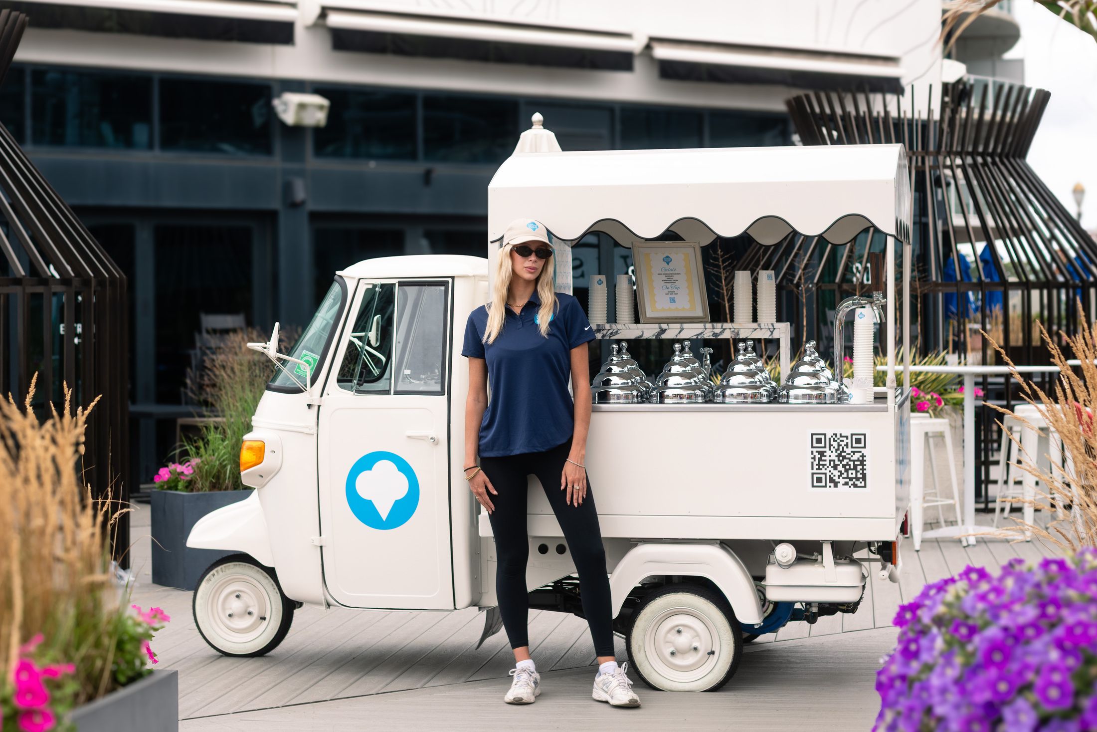 Scoop's signature Italian Piaggio Ape cart